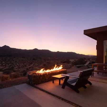 Shelter 2 L A Classic At Joshua Tree Park Entrance Exterior foto