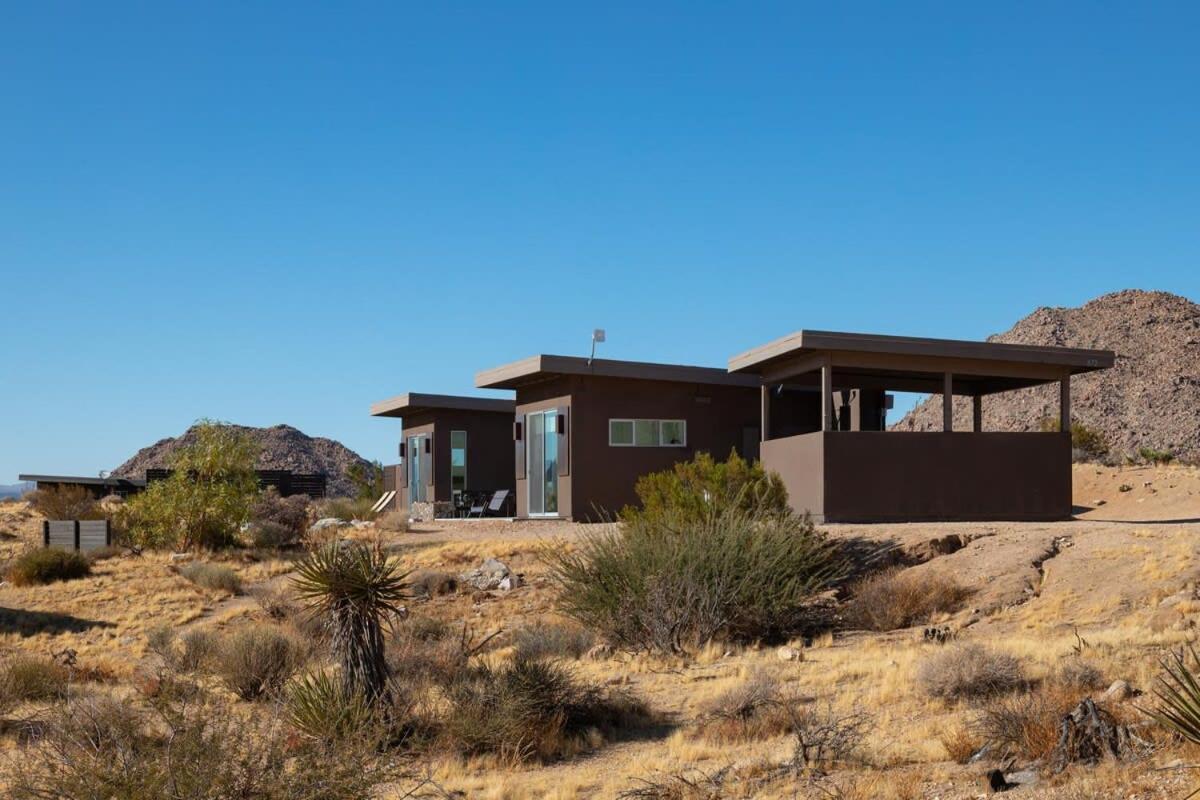 Shelter 2 L A Classic At Joshua Tree Park Entrance Exterior foto