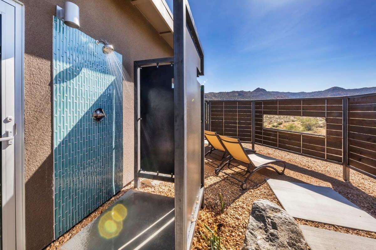 Shelter 2 L A Classic At Joshua Tree Park Entrance Exterior foto