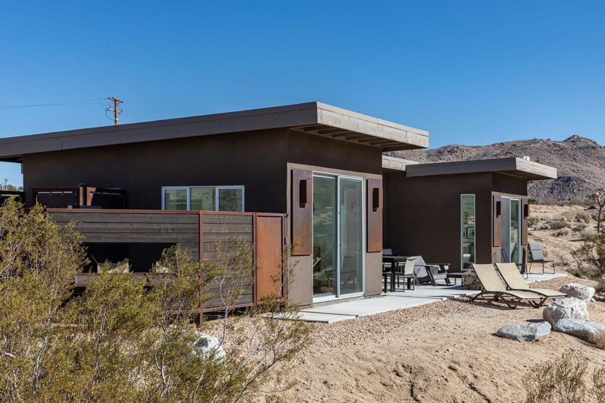 Shelter 2 L A Classic At Joshua Tree Park Entrance Exterior foto